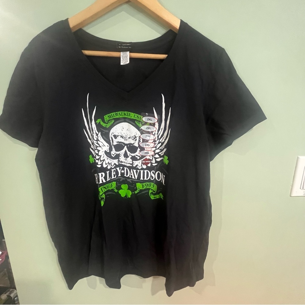 Harley-Davidson Black Tee with White Skull and Neon Green Shamrock Graphics NWT - Picture 2 of 8